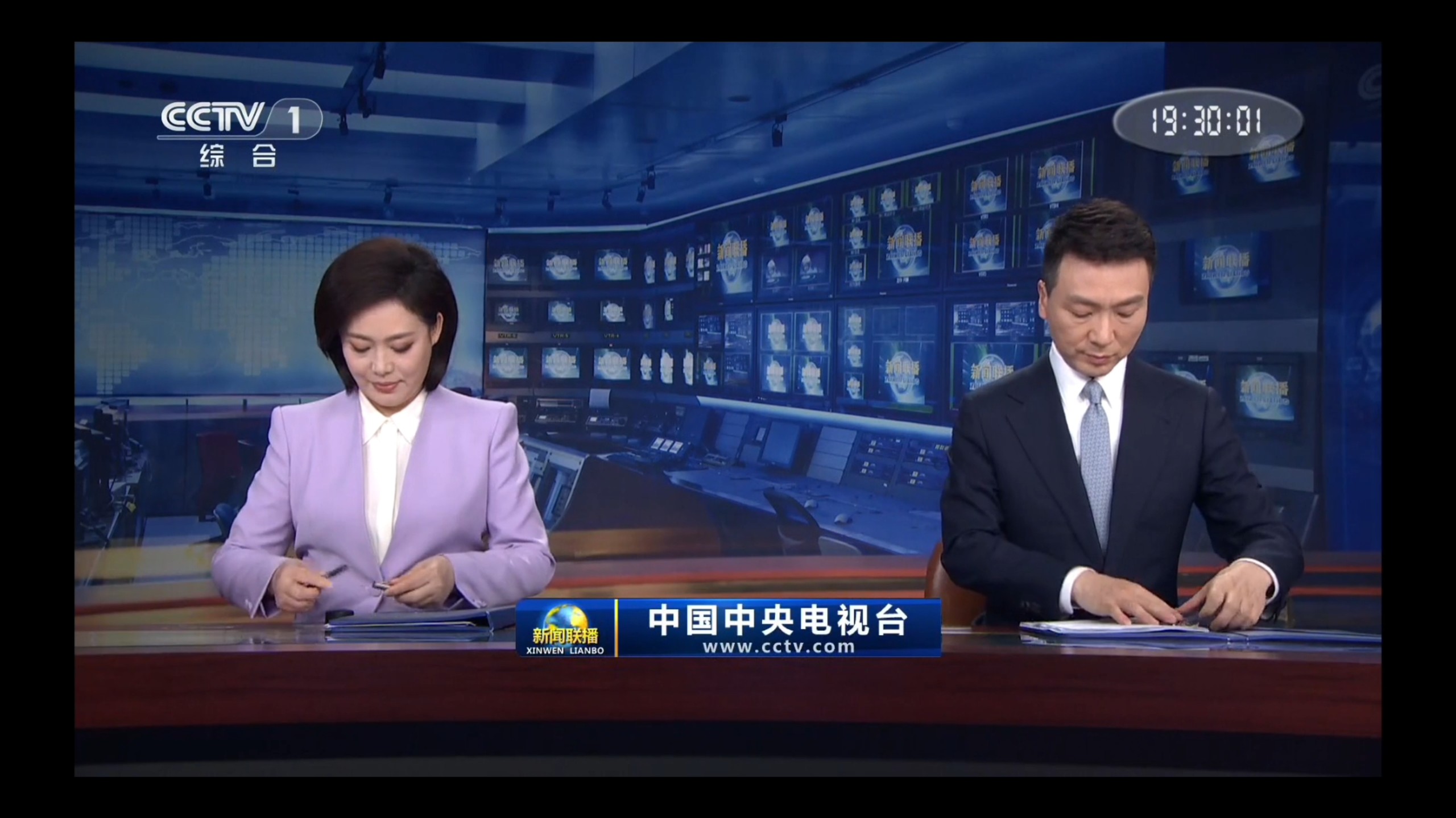 传奇服务端一键下载指南_DFZV